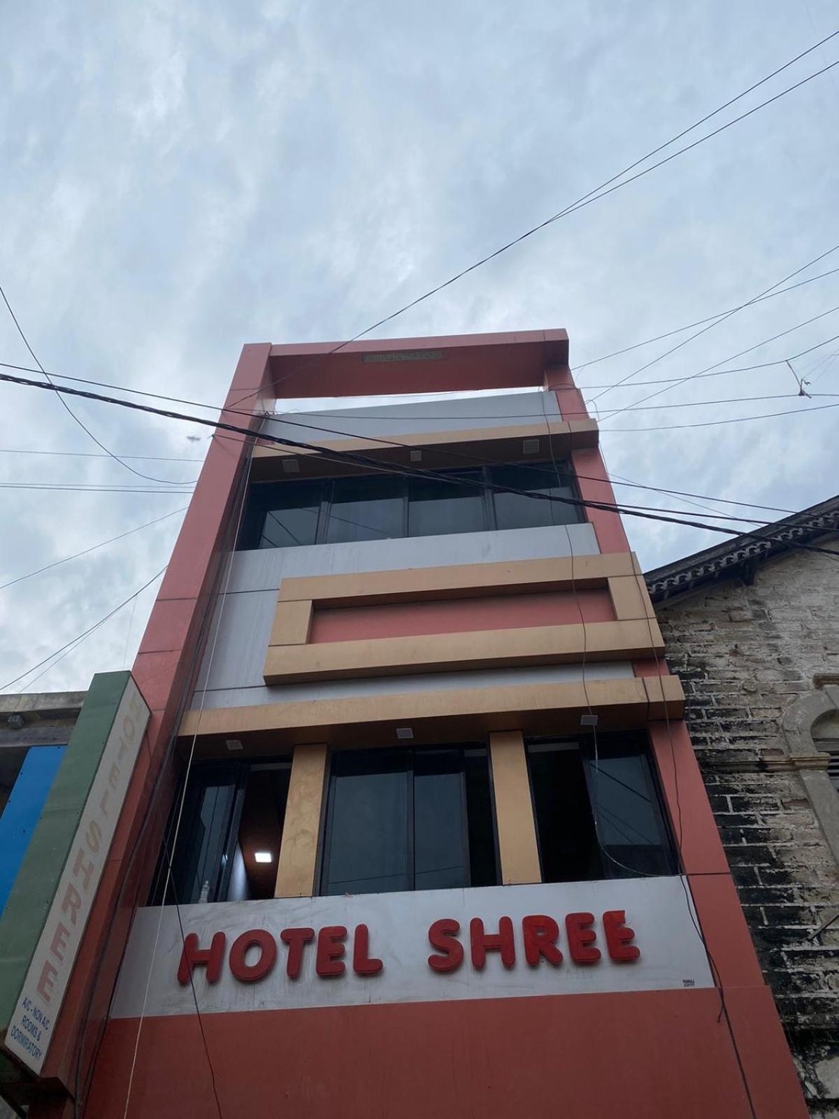 Hotel Shree Dwarka Exterior photo